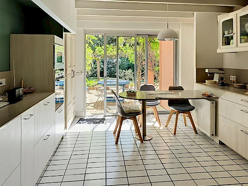 Maison d'architecte d'exception 260 m² -Plein sud -Piscine intérieure - Calme absolu - 9
