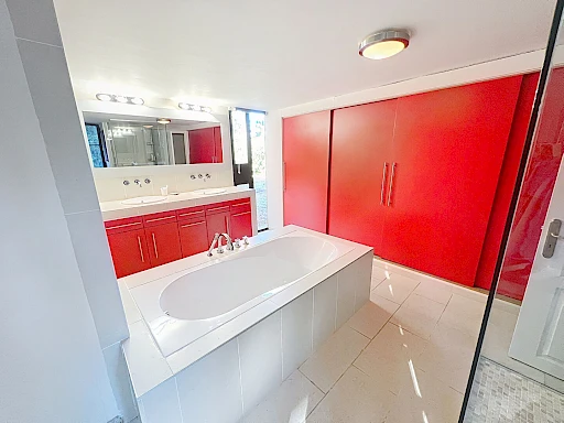 Maison Villeneuve Les Avignon 8 pièce(s) 275 m2 - 16