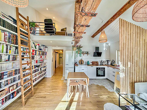 T3 A VENDRE AVIGNON intra-muros zone piétonne- 3 pièces - 78 m2 - 1