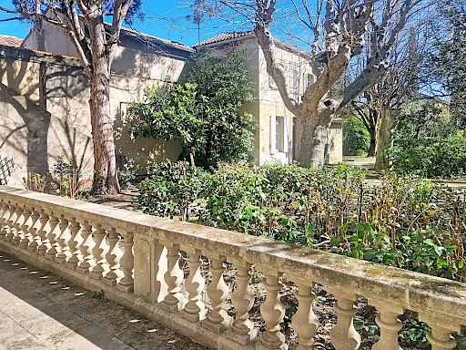 Demeure de prestige Avignon 9 pièce(s) 265 m2 plus garage et dépendances sur 1530 m² de terrain. - 10