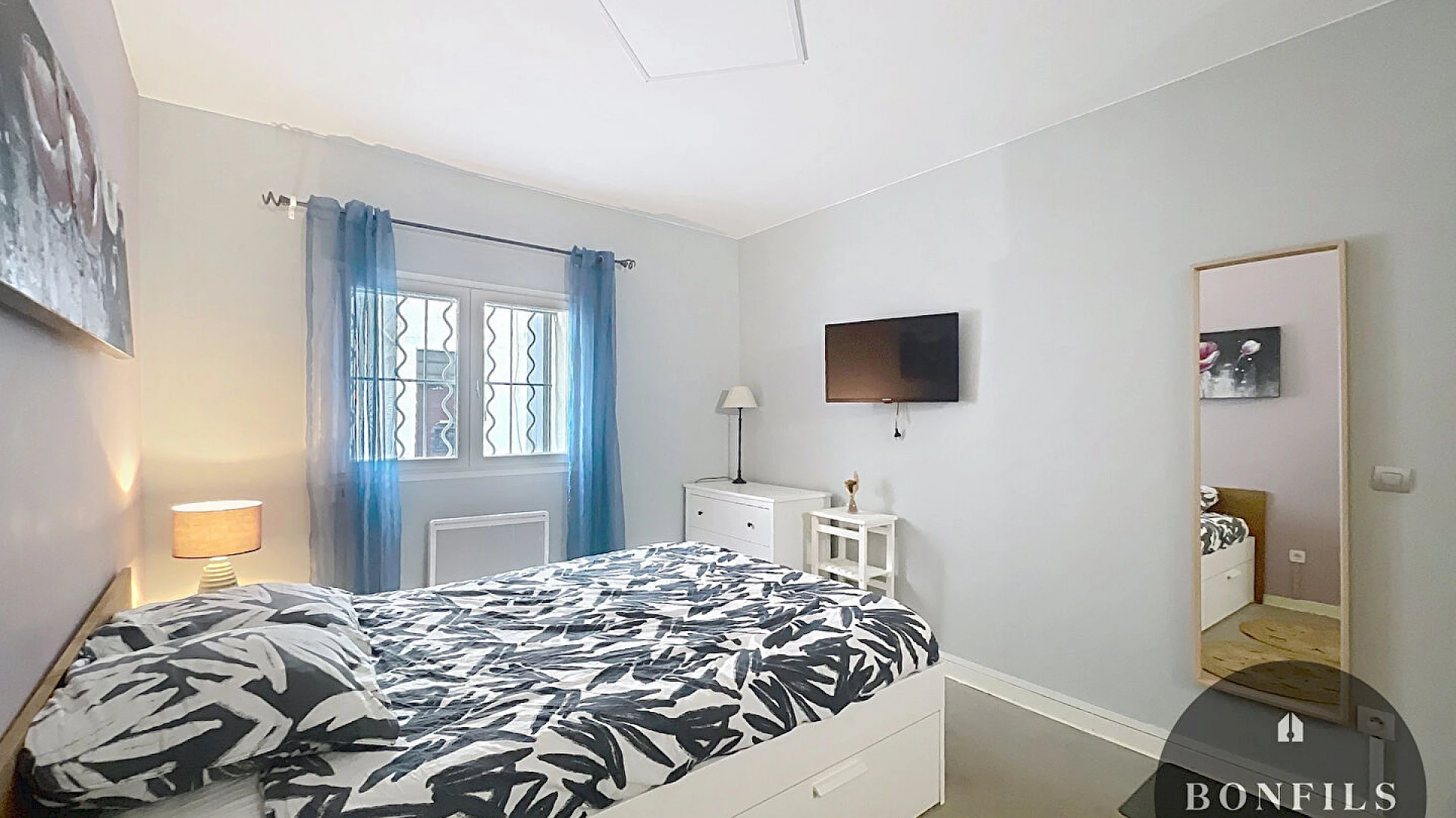 Appartement Avignon 1 pièce 21.84 m2 MEUBLÉ LOUE