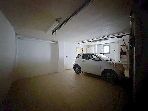 Duplex de  95.92 m2 avec Terrasse et Double Garage , Coeur Historique d'Avignon - 9