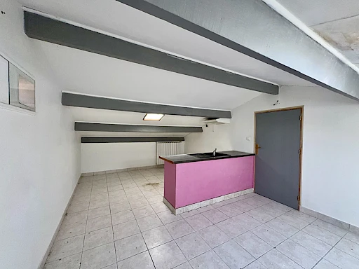 Maison Roquemaure 4 pièce(s) 120 m2 - 11