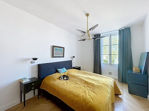 Avignon intra-muros, spacieux appartement  de 5 pièces à vendre , dernier étage, vue dégagée - 7