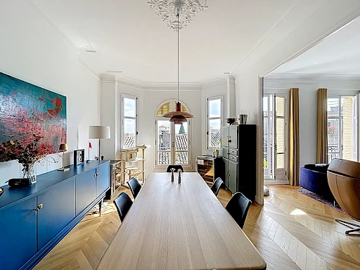 Avignon intra-muros, spacieux appartement  de 5 pièces à vendre , dernier étage, vue dégagée - 3