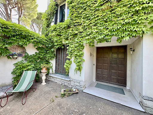 Maison Villeneuve Les Avignon 6 pièce(s) 219.50 m2 - 3