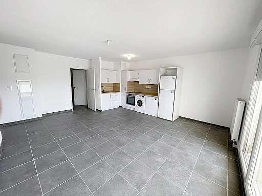 Appartement neuf  - Terrasse - 3 chambres - Proche remparts - - 4