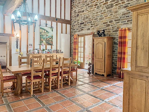 Propriété exceptionnelle à Malbosc -8 pièce(s) 260 m2 - 16