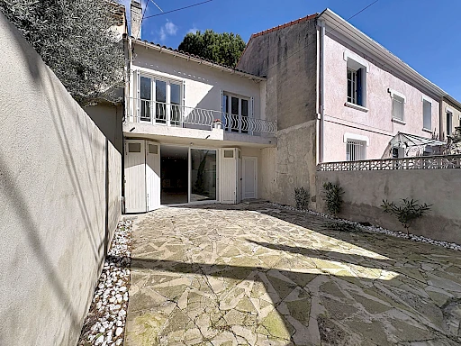 EXCLUSIVITE -Maison Avignon quartier Saint- Ruf 115 m2 avec Cour de 46 m² - 2