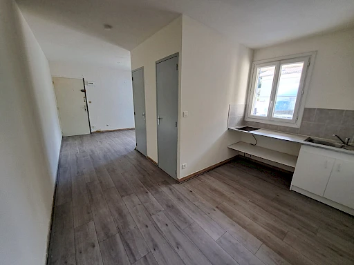 Immeuble Villeneuve Les Avignon 6 pièce(s) 150 m2 - 6
