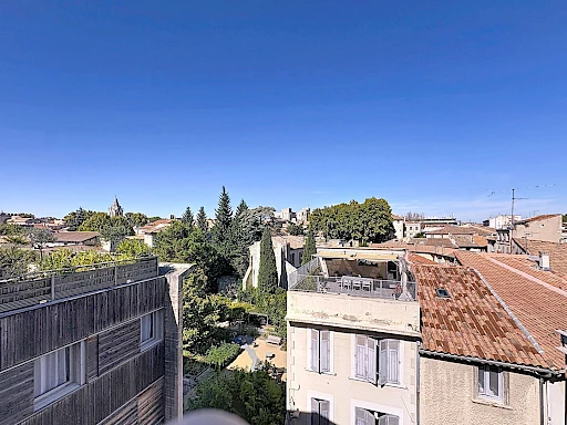 Appartement Avignon 3 pièce(s) 85.92 m2 - 2