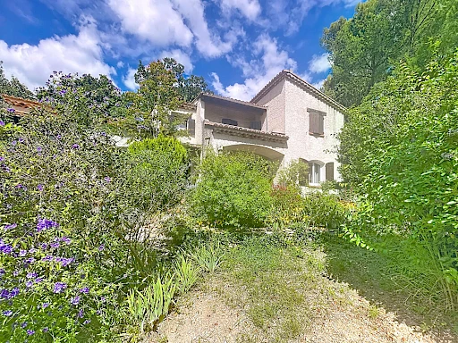 Maison Les Angles 6 pièce(s) 160 m2 sur 1515 m² de terrain - 1