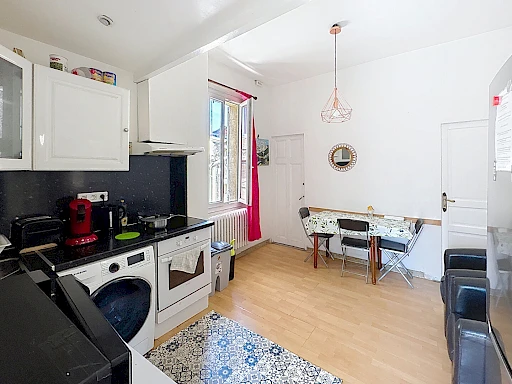 Maison Avignon 7 pièce(s) 100 m2 - 2