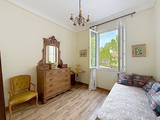 Appartement Avignon 6 pièce(s) 121 m2 - 8