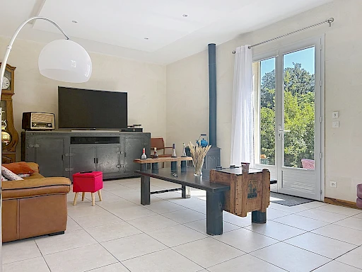 Maison Rochefort Du Gard 7 pièce(s) 300 m2 - 4