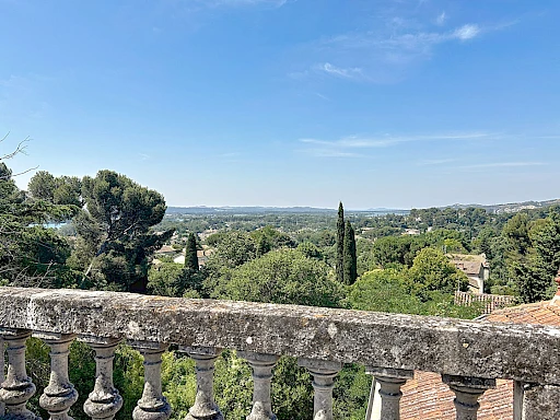 À Vendre - Élégante Maison Bourgeoise de 1902 - Proche Avignon - 5