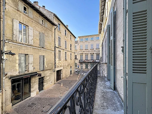 Immeuble  Avignon Intra Muros 7 pièce(s) 255 m2 - 3