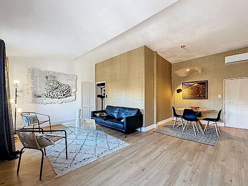 Immeuble  Avignon Intra Muros 7 pièce(s) 255 m2 - 8