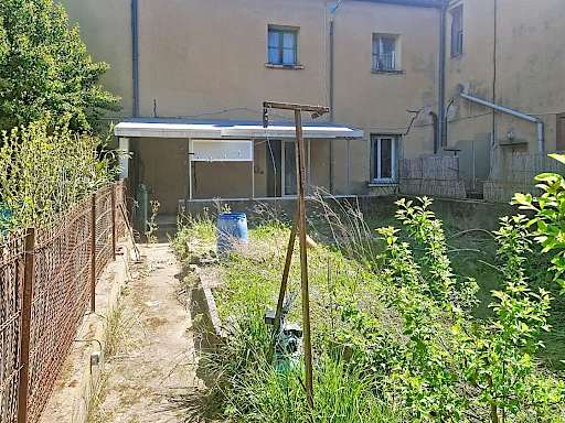 Maison Roquemaure 5 pièce(s) 112.09 m2 avec jardin de 112 m²  et place de parking privative. - 16