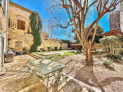 Maison Tarascon 11 pièce(s) 407 m2 - 2