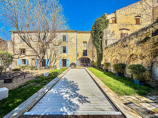 Maison Tarascon 11 pièce(s) 407 m2 - 1