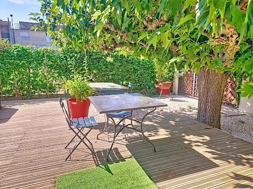 Maison Les Angles 5 pièce(s) 140 m2  plus garage sur 397 m² de terrain avec piscine. - 15