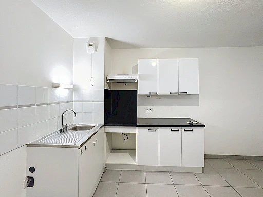 Appartement T3 AUX PORTES DES REMPARTS GARAGE + TERRASSE - 5