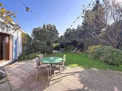 Spacieuse Maison Familliale à Villeneuve Les Avignon 163 m2 T2 Indépendant - 2