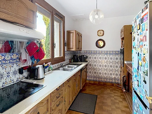 Spacieuse Maison Familliale à Villeneuve Les Avignon 163 m2 T2 Indépendant - 6