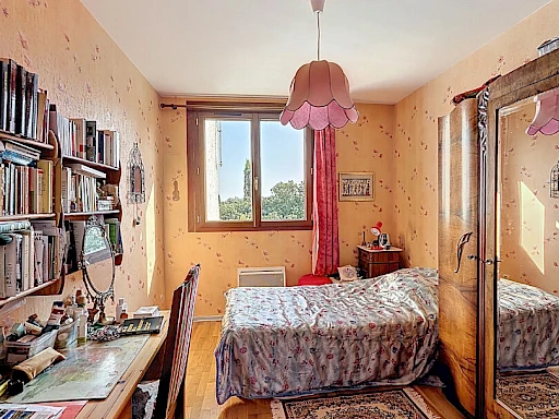 Spacieuse Maison Familliale à Villeneuve Les Avignon 163 m2 T2 Indépendant - 10