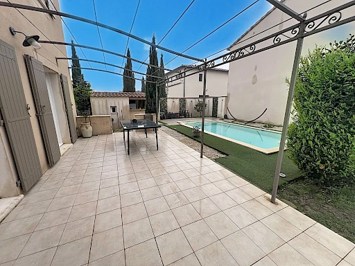 Maison Rochefort  Du Gard 5 pièce(s) 103 m2 - 14