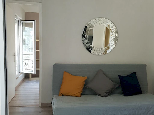 Avignon intra-muros Carmes Immeuble 4 appartements et un restaurant - 8