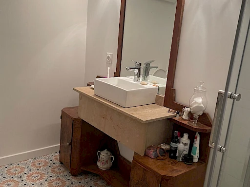 Maison Villeneuve Les Avignon 5 pièce(s) 175 m2 suer 1088 m² de terrain avec piscine - 15