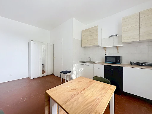 Lot de 5 studios en zone verte d'Avignon - 3