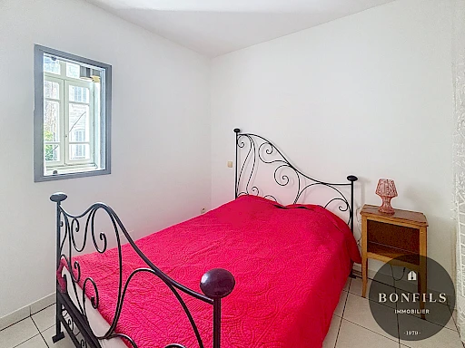 A LOUER AVIGNON INTRAMUROS (84000) : appartement 1 pièce bis - meublé - secteur carreterie - 7