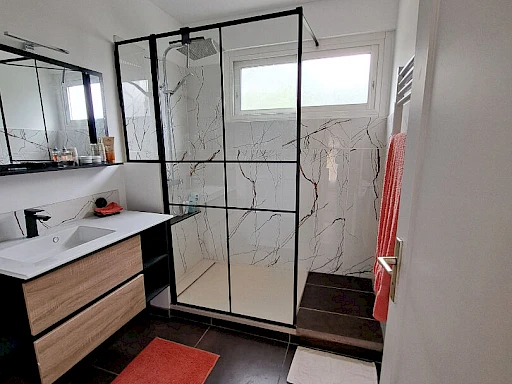 Appartement Villeneuve Les Avignon 4 pièce(s) 113.77 m2 - Bien d'Exception - Meublé - 11