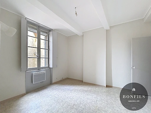 A LOUER AVIGNON (84000) INTRAMUROS : APPARTEMENT 2 PIECES NON MEUBLE - QUARTIER RUE PAUL SAIN - 1