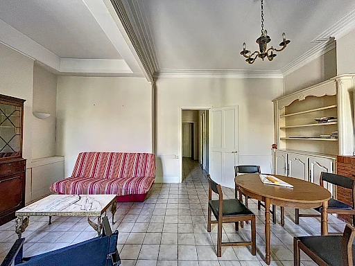 A LOUER AVIGNON INTRAMUROS ( 84000 ) : T2 meublé - 64.46m² - terrasse - rue agricole Perdiguier ! - 5