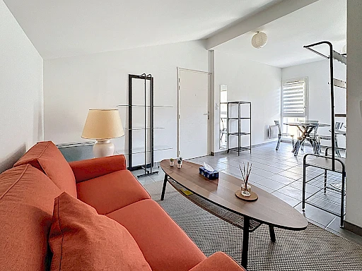 A LOUER AVIGNON INTRAMUROS (84000) : Appartement meublé 2 pièces - 51.03m2 - Quartier Vernet